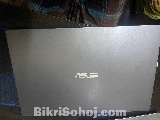 ASUS VivoBook X415JA